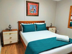Cute City Cottage - The Strand - 2 Bedroom, Townsville